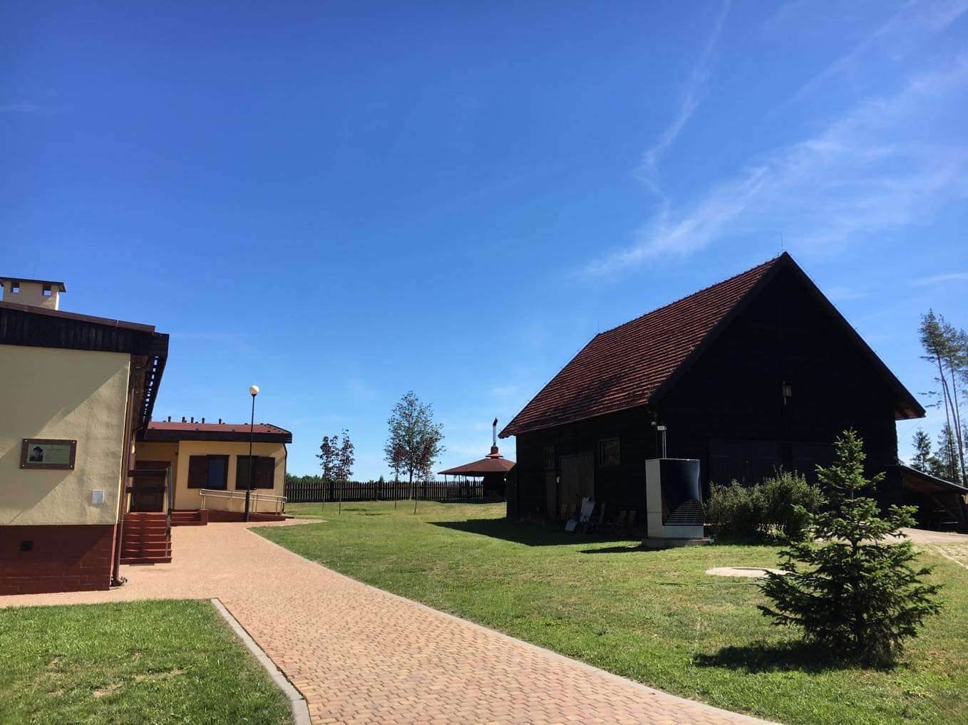 field station in Suszek