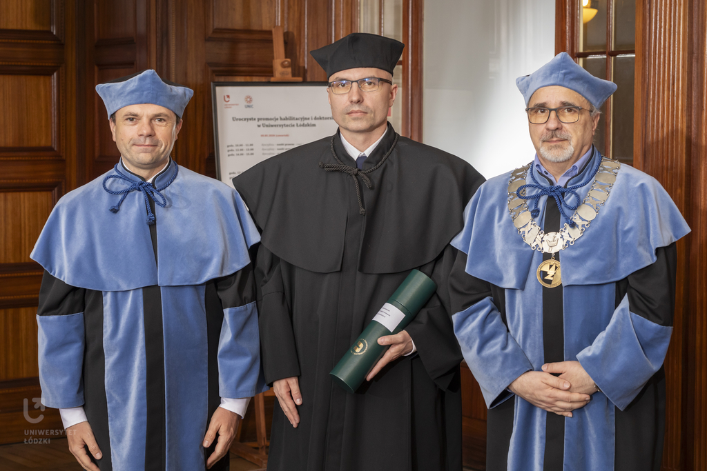 dr Rafał Adamek - wręczenie doktoratów