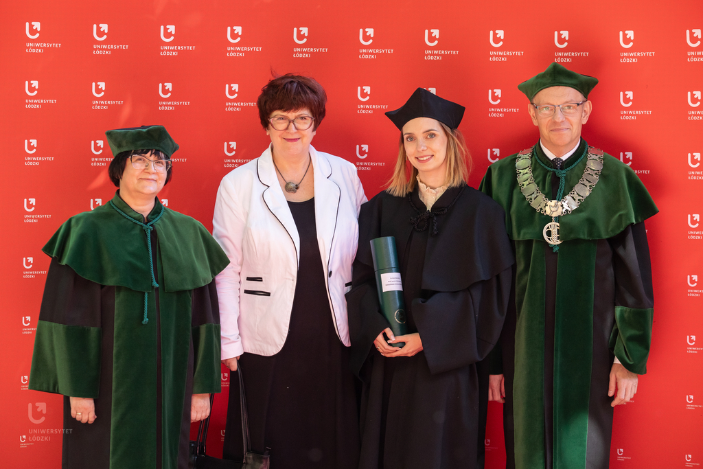 dr Anna Barańska - wręczenie doktoratów