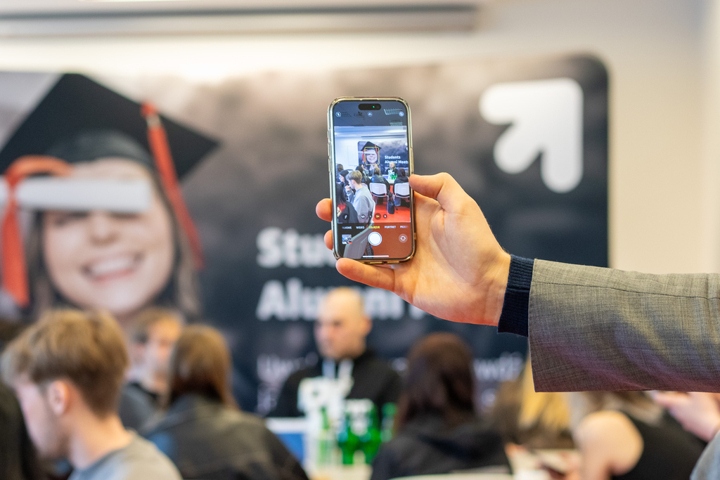 telefon komórkowy