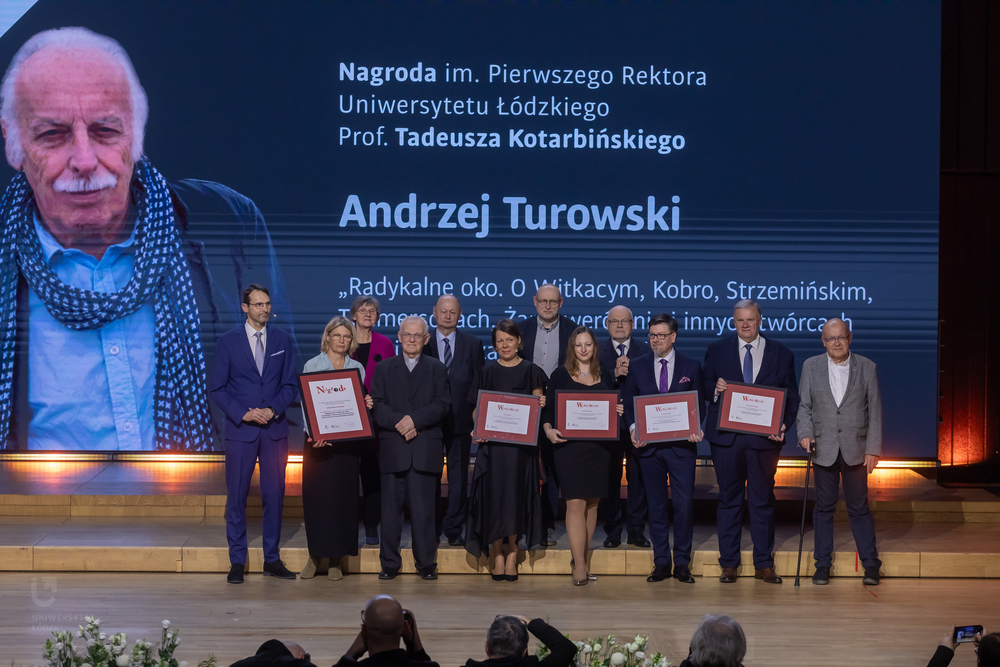 Finaliści IX edycji konkursu i Kapituła Nagrody