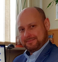 Dr Dominik Szczukocki