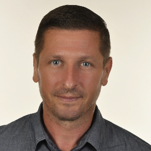 employee photo