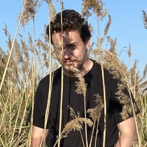 employee photo