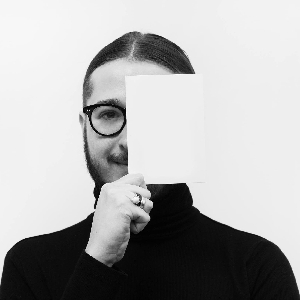 employee photo