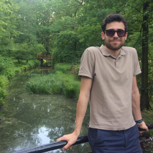 employee photo