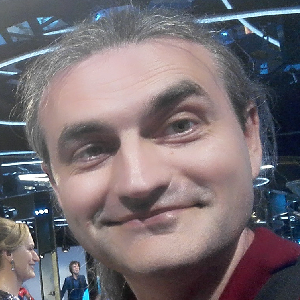 employee photo
