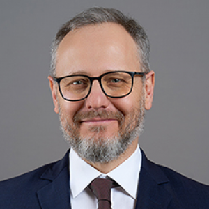 employee photo