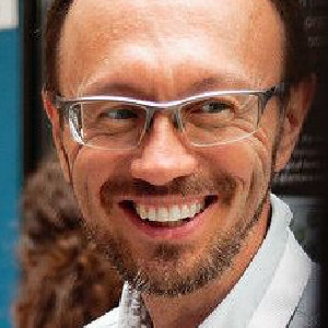 employee photo
