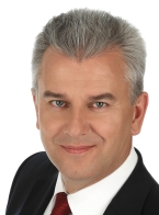 portret Cezary Grabarczyk