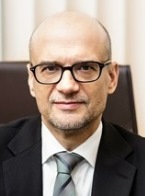 Portret Jarosława Bauca