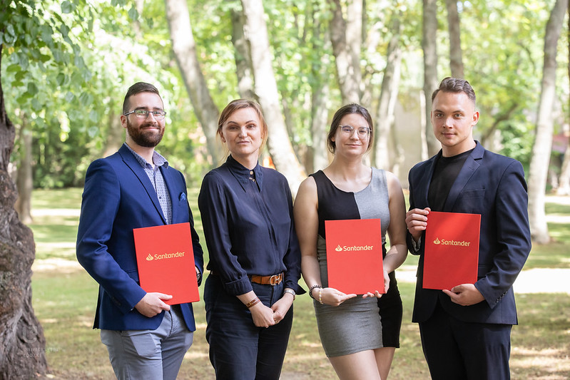 nagrodzeni z panią prorektor