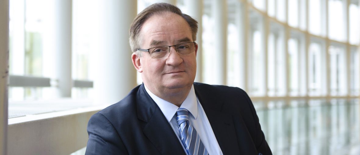dr Jacek Saryusz-Wolski
