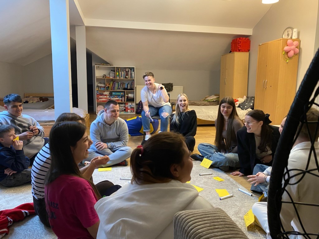 UniLodz students during interviews at the Orphanage No. 4 in Łódź