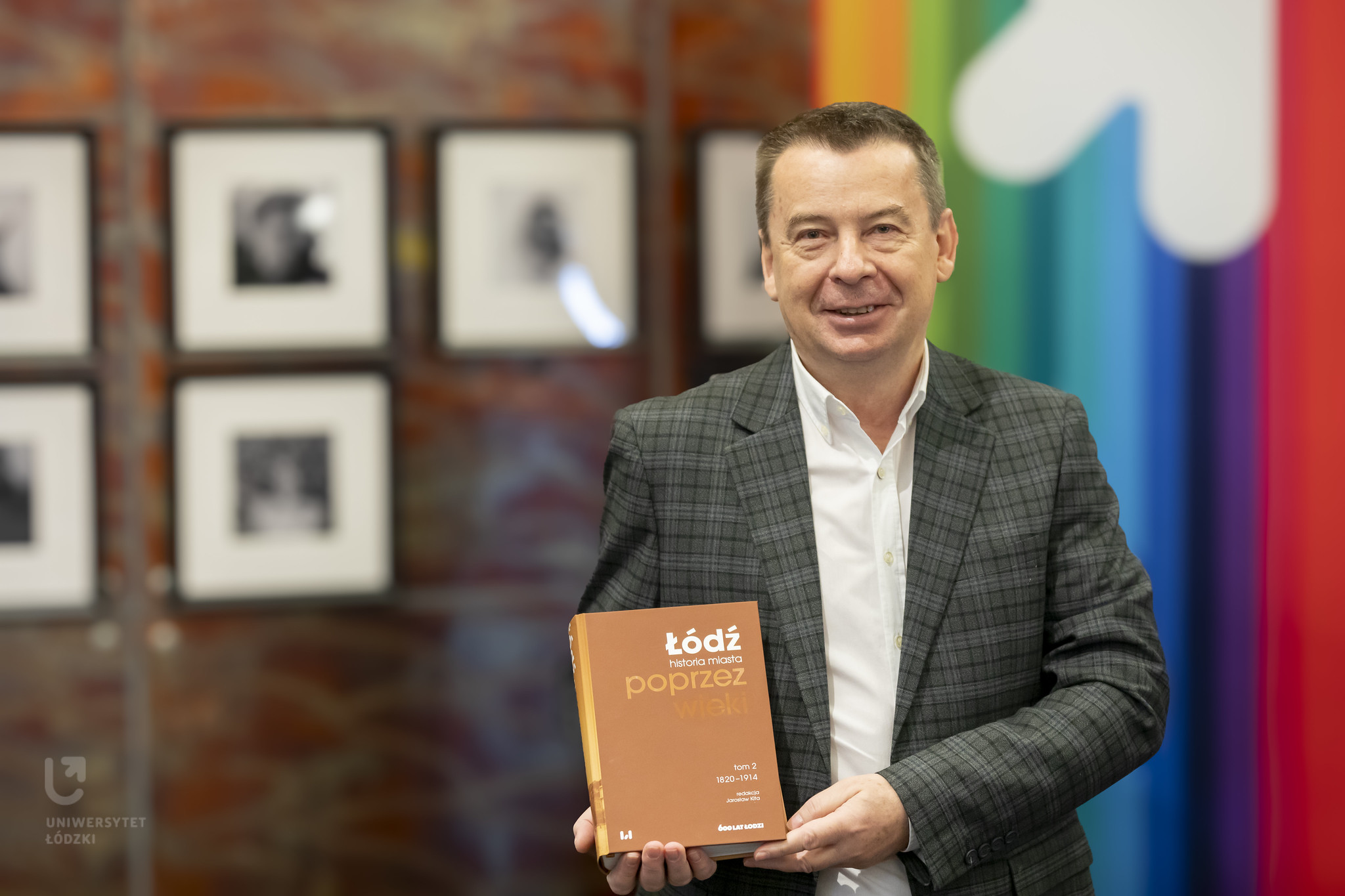 prof. Jarosław Kita prezentuje 2. tom monografii o Łodzi