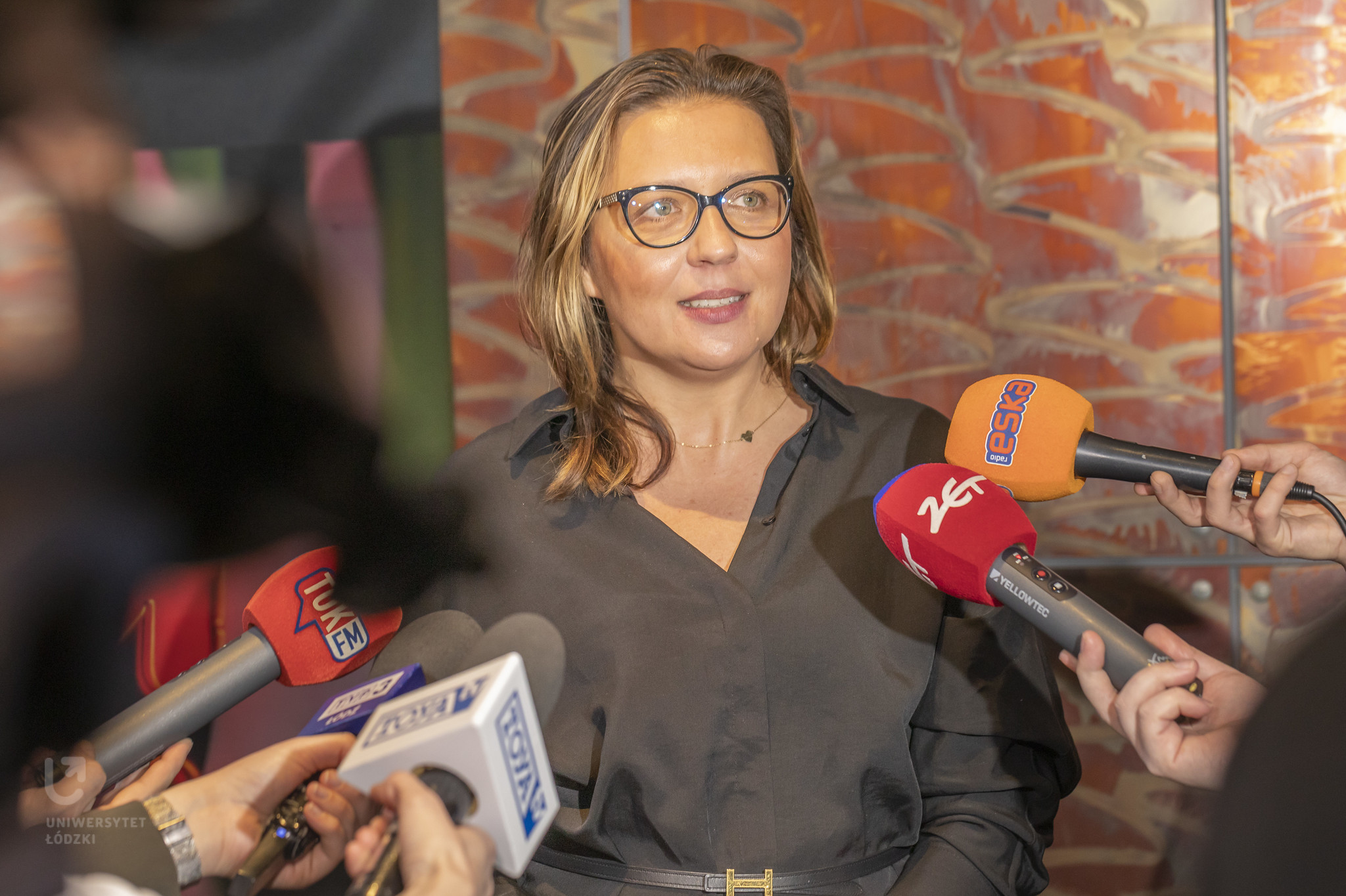 dr Karolina Sztobryn podczas briefingu 