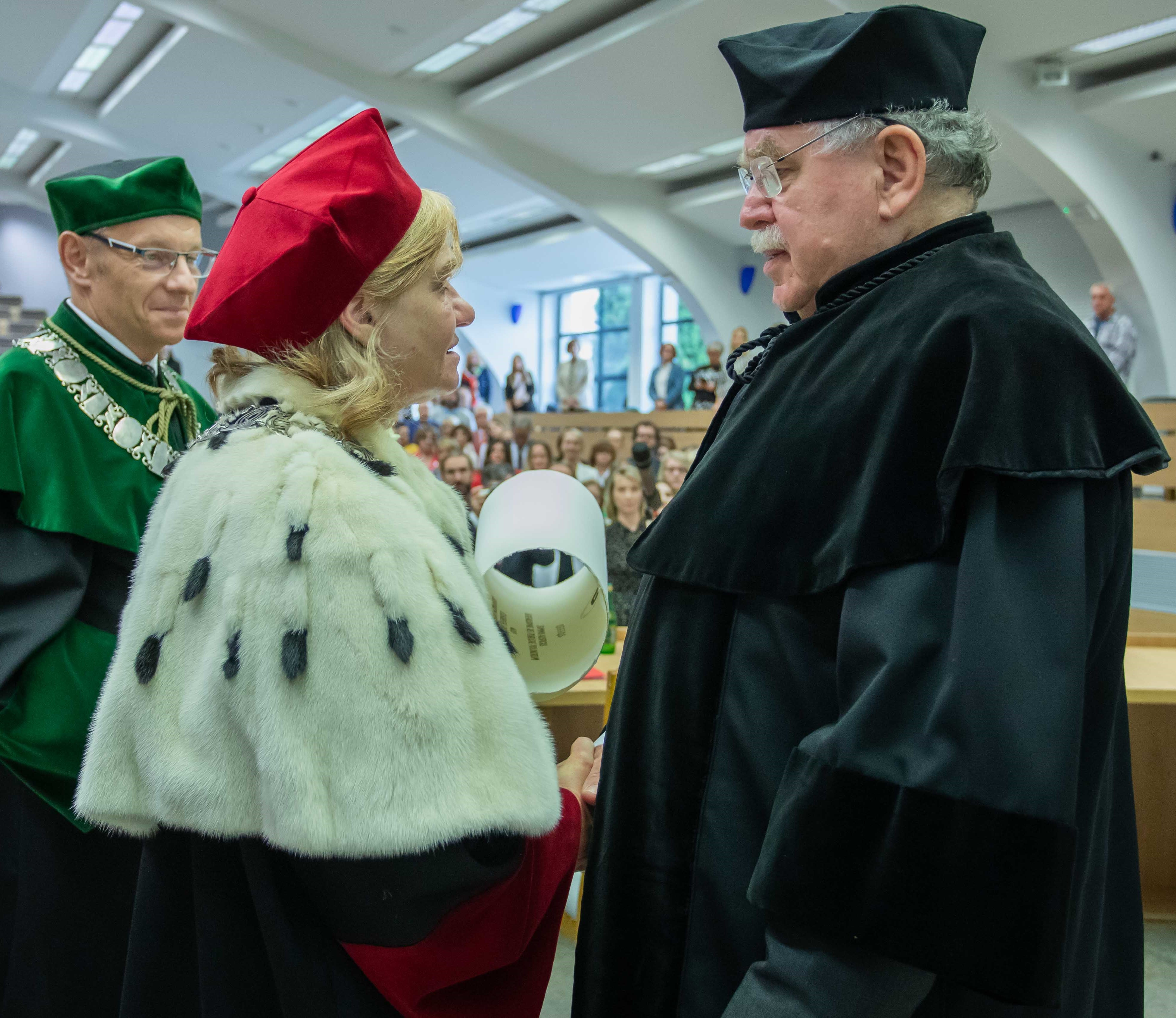 DHC UŁ dla prof. Macieja Henneberga