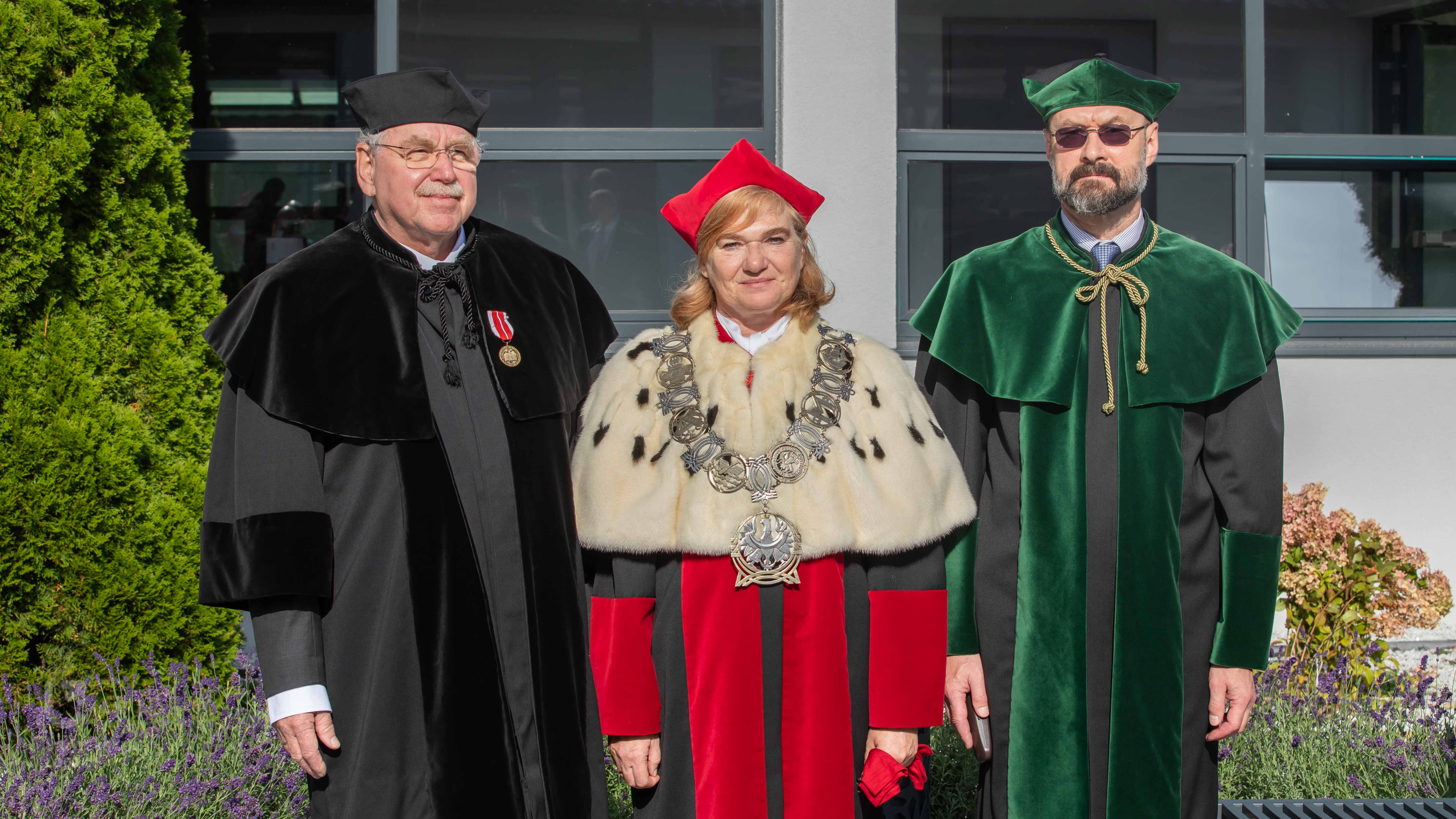 DHC UŁ dla prof. Macieja Henneberga