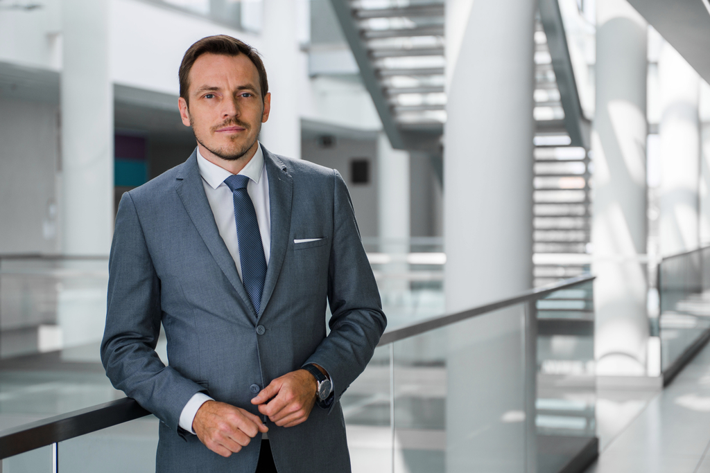 Dr Dariusz Koperczak