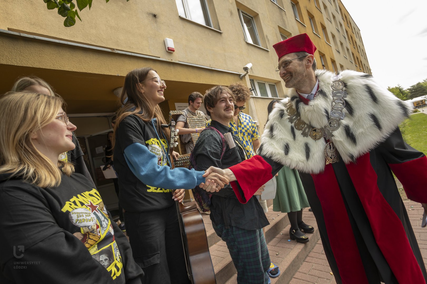 Rector and students of the University of Lodz during the Juwenalia student festival